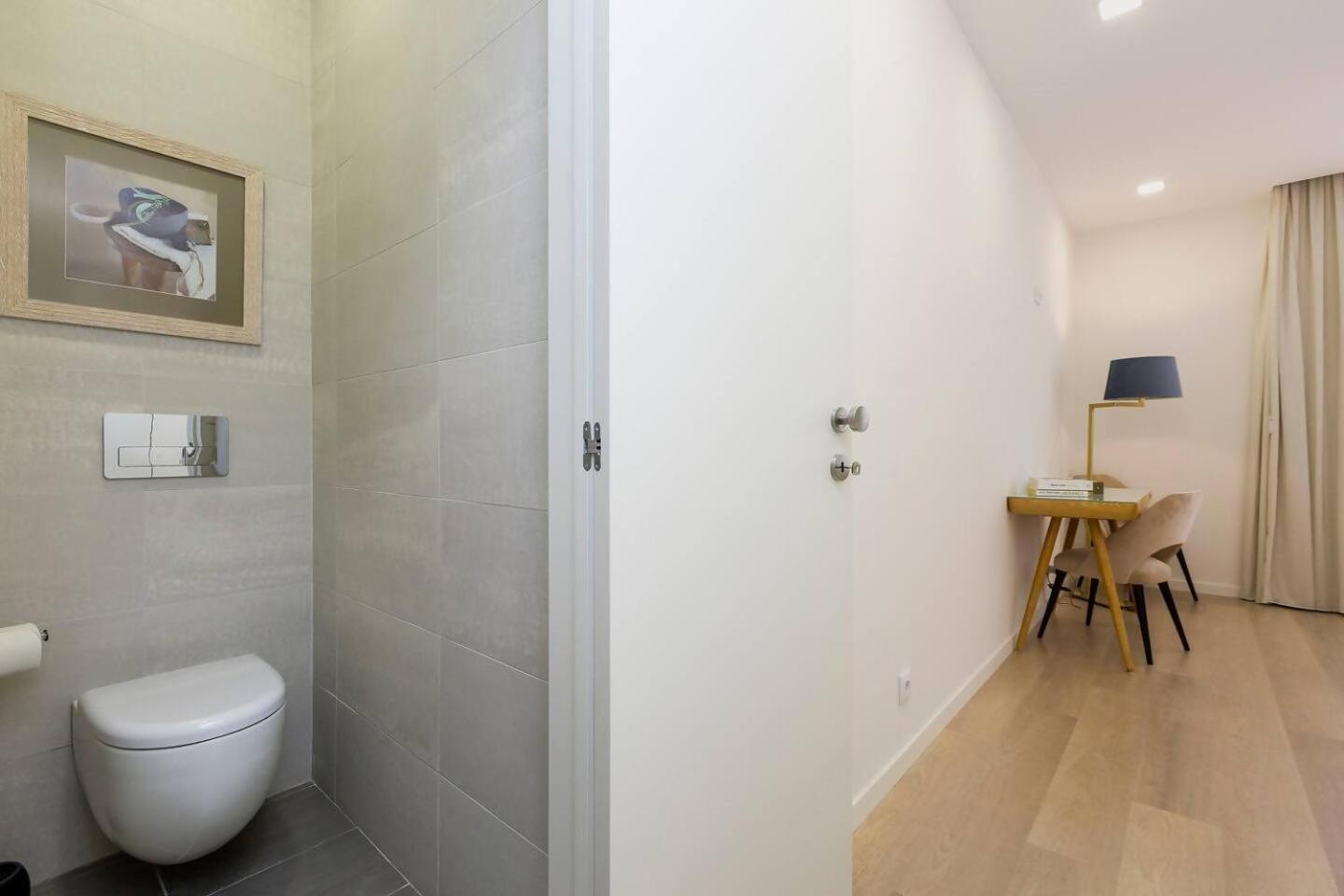 The Office Guest Apartment Guimaraes Ngoại thất bức ảnh