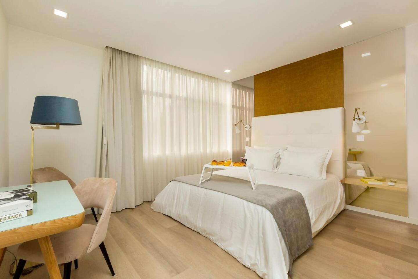 The Office Guest Apartment Guimaraes Ngoại thất bức ảnh