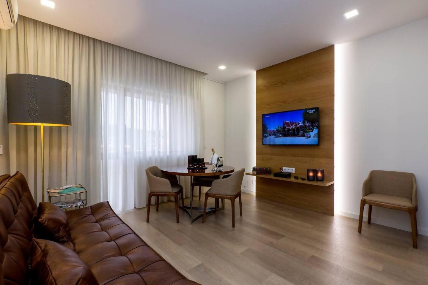 The Office Guest Apartment Guimaraes Ngoại thất bức ảnh